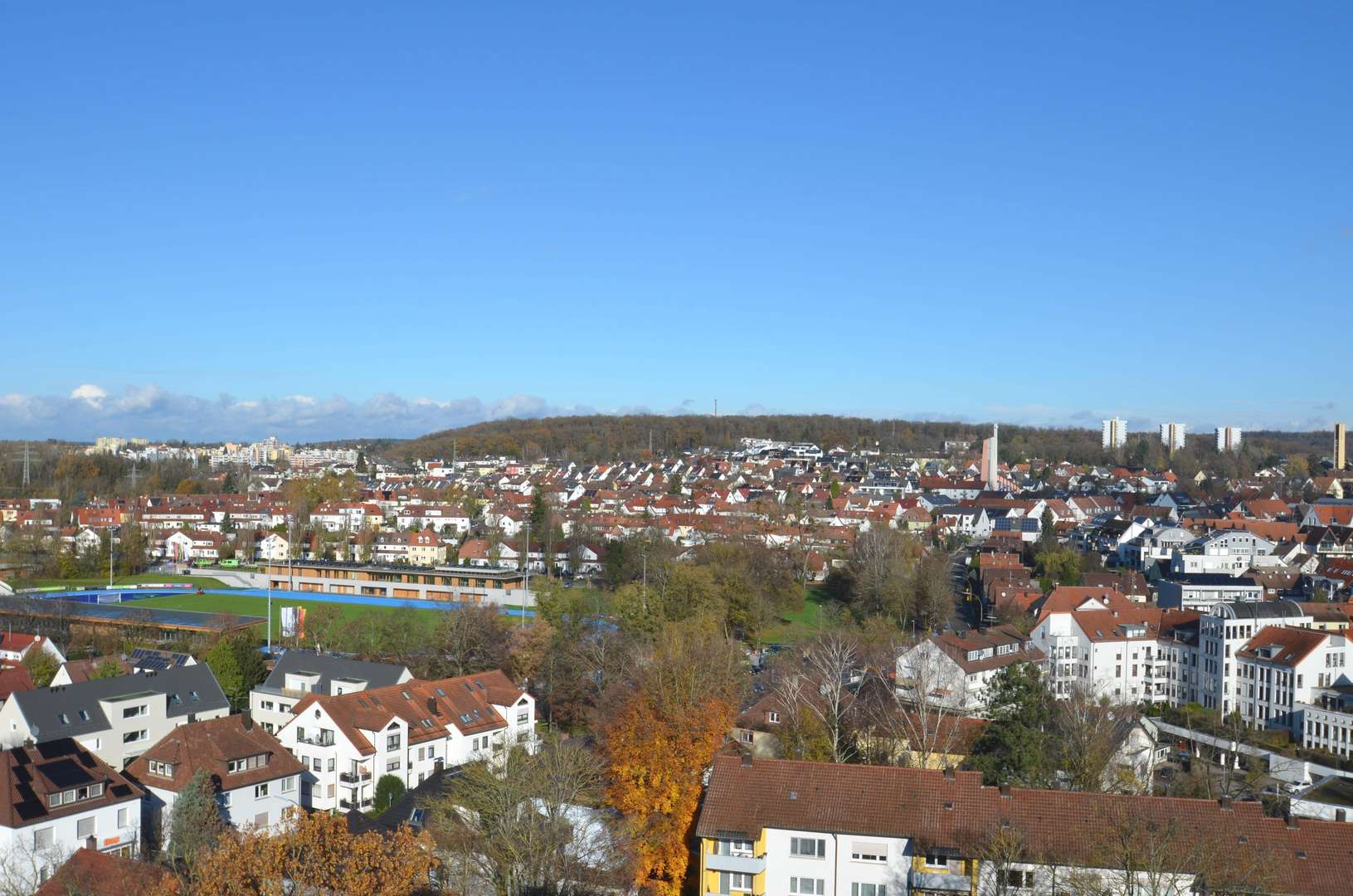 Blick über Sindelfingen - Etagenwohnung in 71063 Sindelfingen mit 90m² kaufen