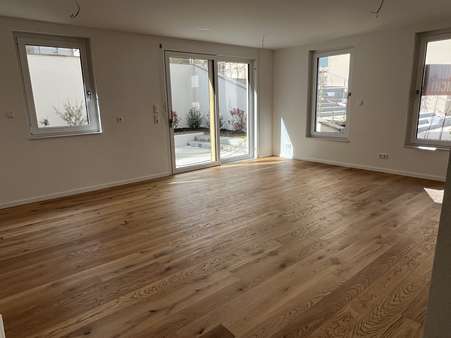 Wohnbereich - Erdgeschosswohnung in 71229 Leonberg mit 76m² kaufen