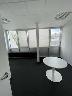 Besprechungsraum 3. OG - Büro in 71034 Böblingen mit 448m² mieten
