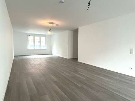 Wohnbereich - Etagenwohnung in 71034 Böblingen mit 141m² kaufen