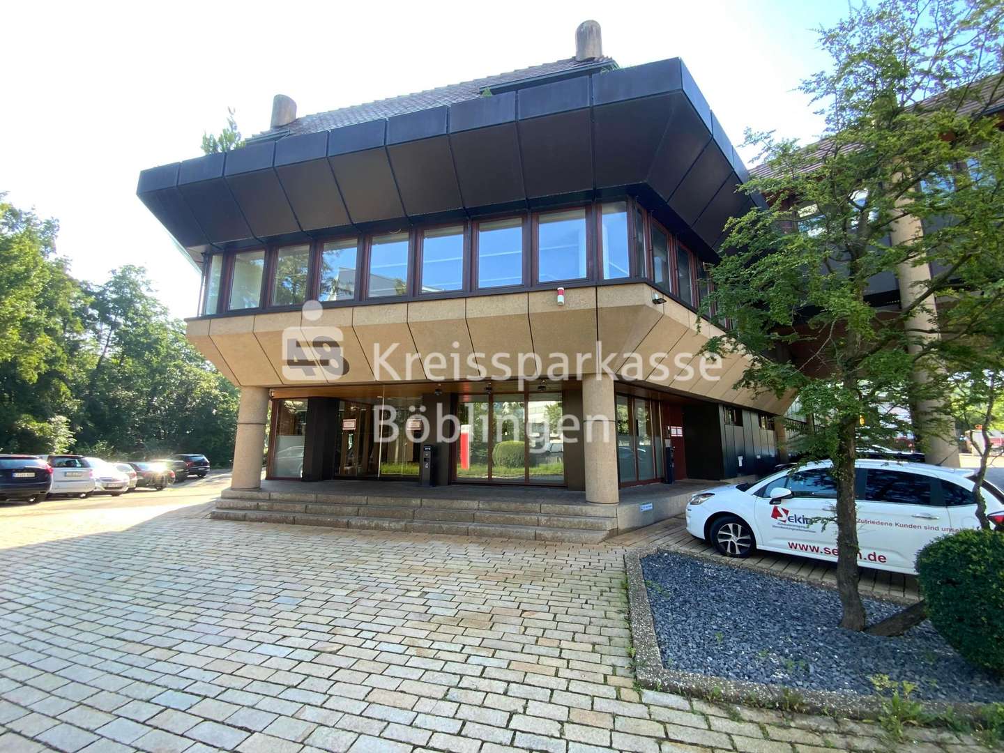 Eingang - Büro in 71065 Sindelfingen mit 7176m² kaufen