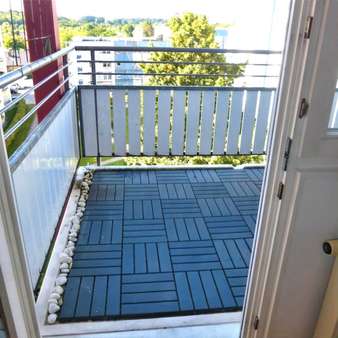 Balkon - Etagenwohnung in 71067 Sindelfingen mit 81m² kaufen