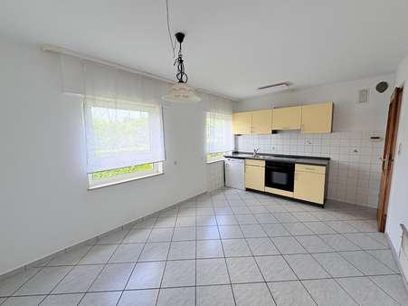 Küche EG - Zweifamilienhaus in 71088 Holzgerlingen mit 123m² kaufen