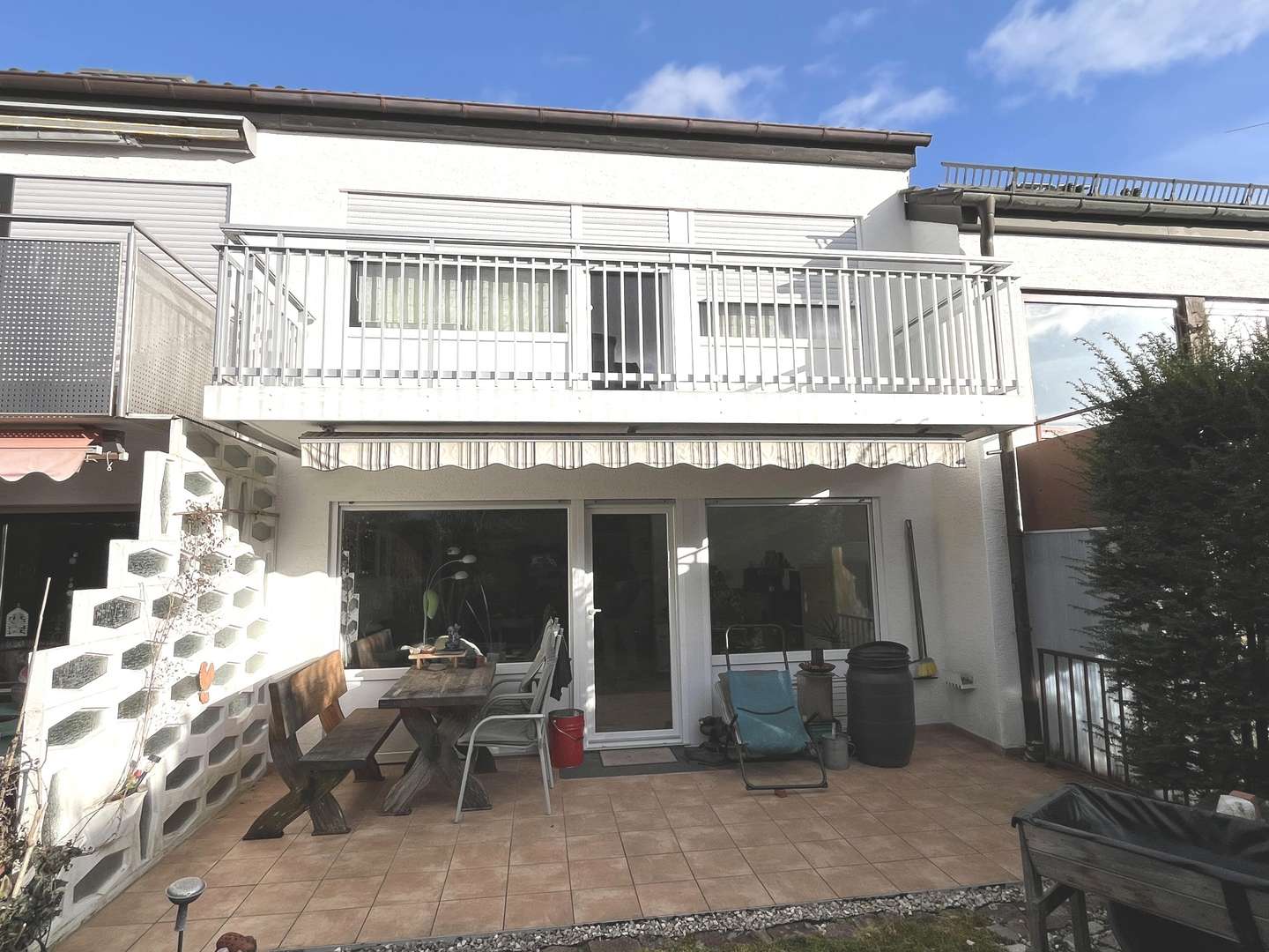 Außenansicht - Reihenmittelhaus in 71272 Renningen mit 132m² kaufen