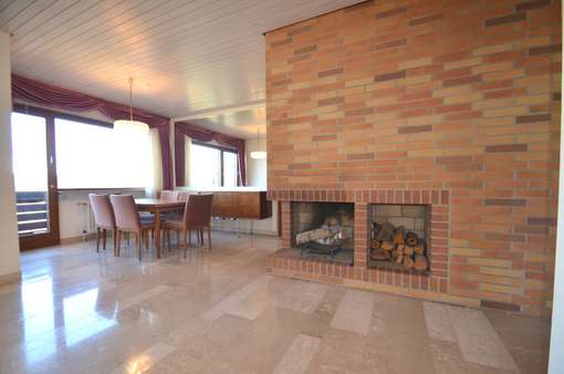 Esszimmer - Bungalow in 71034 Böblingen mit 189m² kaufen