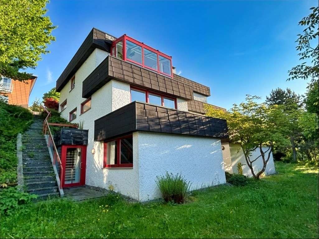 Hausansicht Gartenseite - Bungalow in 71120 Grafenau mit 292m² kaufen