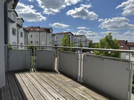Balkon Wohnzimmer - Maisonette-Wohnung in 71120 Grafenau mit 95m² kaufen