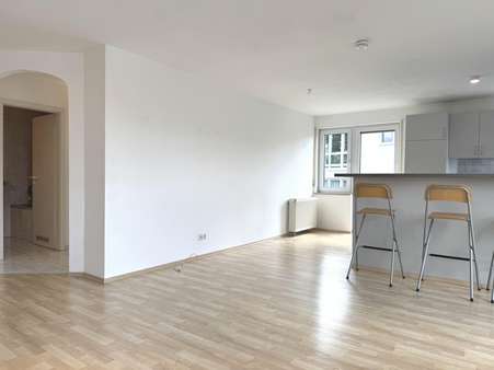 Wohn-Esszimmer - Maisonette-Wohnung in 71120 Grafenau mit 95m² kaufen