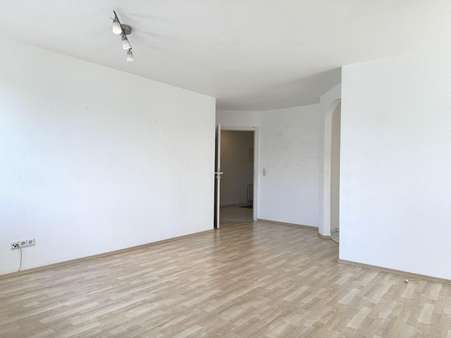 Wohn-Esszimmer - Maisonette-Wohnung in 71120 Grafenau mit 95m² kaufen