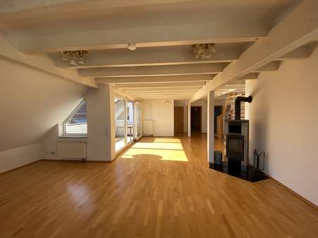 Wohn-/Essbereich - Maisonette-Wohnung in 71088 Holzgerlingen mit 151m² kaufen
