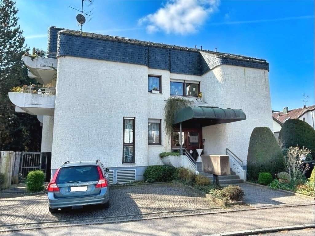 Hausansicht - Mehrfamilienhaus in 71069 Sindelfingen mit 321m² kaufen