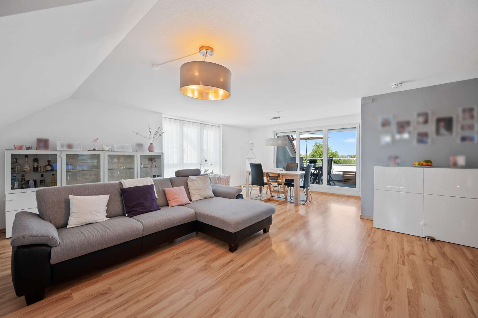 Wohn- und Essbereich - Dachgeschosswohnung in 71155 Altdorf mit 97m² kaufen
