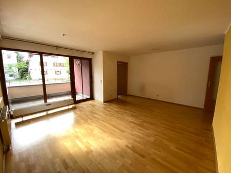 Wohn-/Esszimmer - Erdgeschosswohnung in 71088 Holzgerlingen mit 59m² kaufen