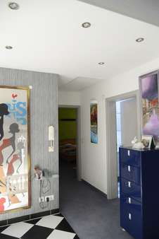 Durchgang Schlafen Bad im EG - Einfamilienhaus in 71083 Herrenberg mit 234m² kaufen