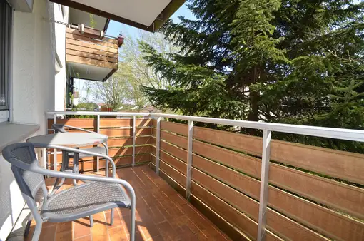 Hochwertig sanierte Wohnung mit Blick ins Grüne