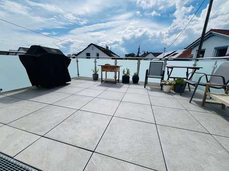 Terrasse I Terrasse I - Etagenwohnung in 71083 Herrenberg mit 112m² kaufen