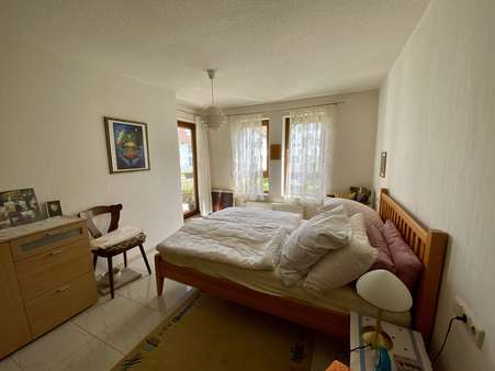 Schlafzimmer Schlafzimmer - Etagenwohnung in 71088 Holzgerlingen mit 78m² mieten