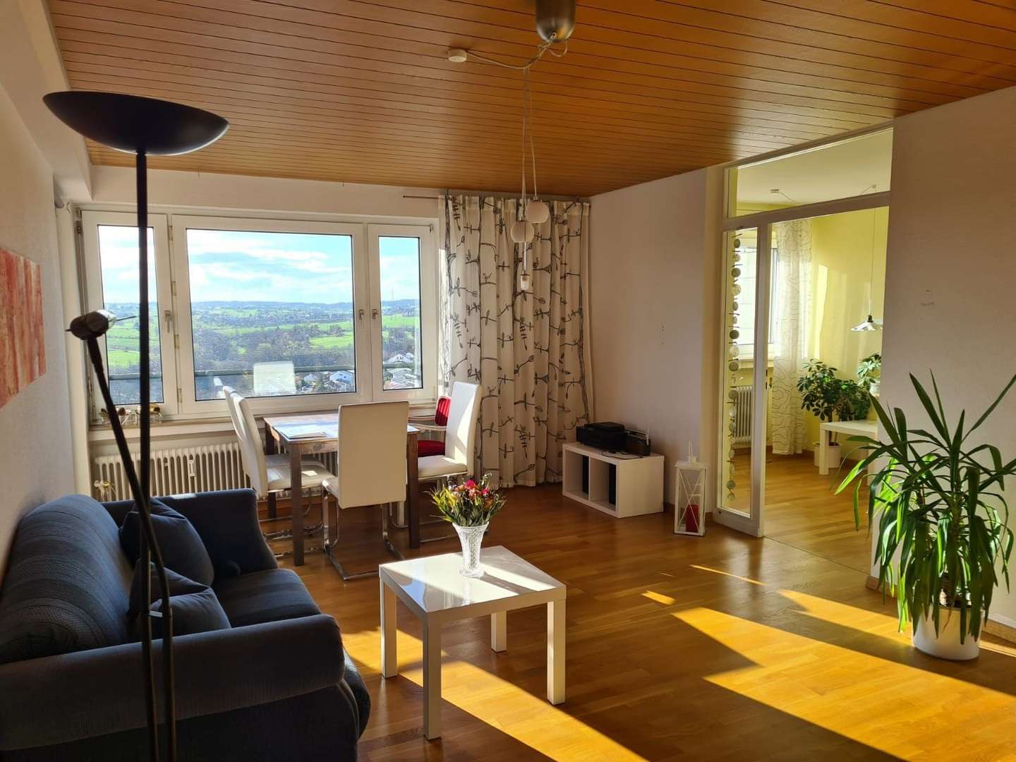 Wohnzimmer - Etagenwohnung in 71229 Leonberg mit 63m² kaufen
