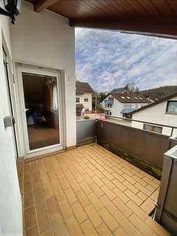 Balkon - Dachgeschosswohnung in 71120 Grafenau mit 62m² kaufen
