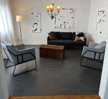 Wohnungsbeispiel Wohnungsbeispiel - Mehrfamilienhaus in 71229 Leonberg mit 308m² kaufen