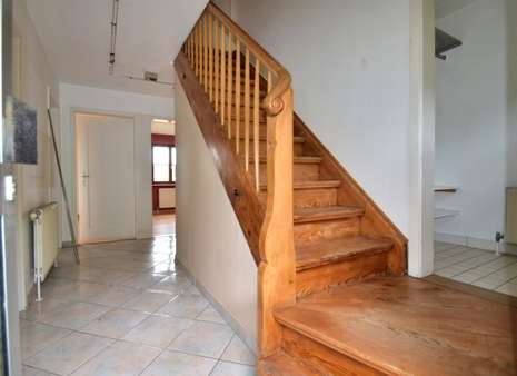 Eingangsbereich - Einfamilienhaus in 71229 Leonberg mit 138m² kaufen
