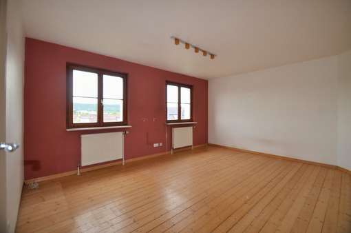Wohnzimmer EG - Einfamilienhaus in 71229 Leonberg mit 138m² kaufen