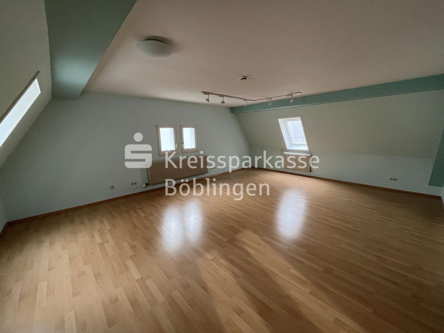 Wohnraum - Büro in 71083 Herrenberg mit 49m² mieten