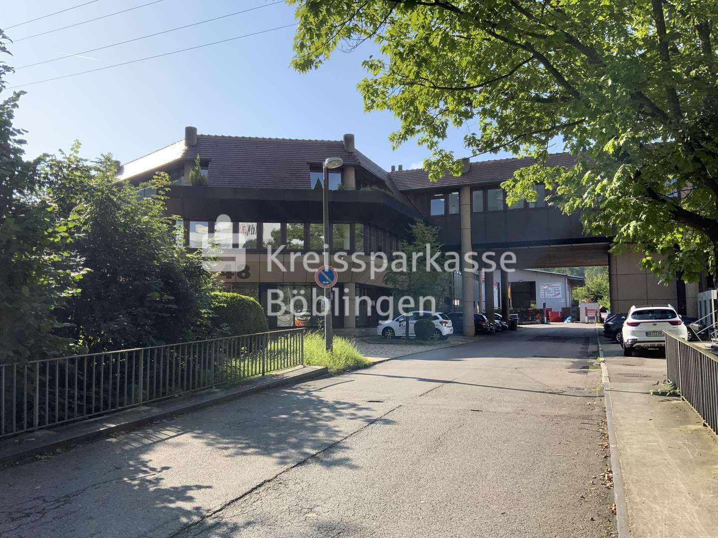 Außenansicht Gebäude - Produktion in 71065 Sindelfingen mit 1700m² mieten