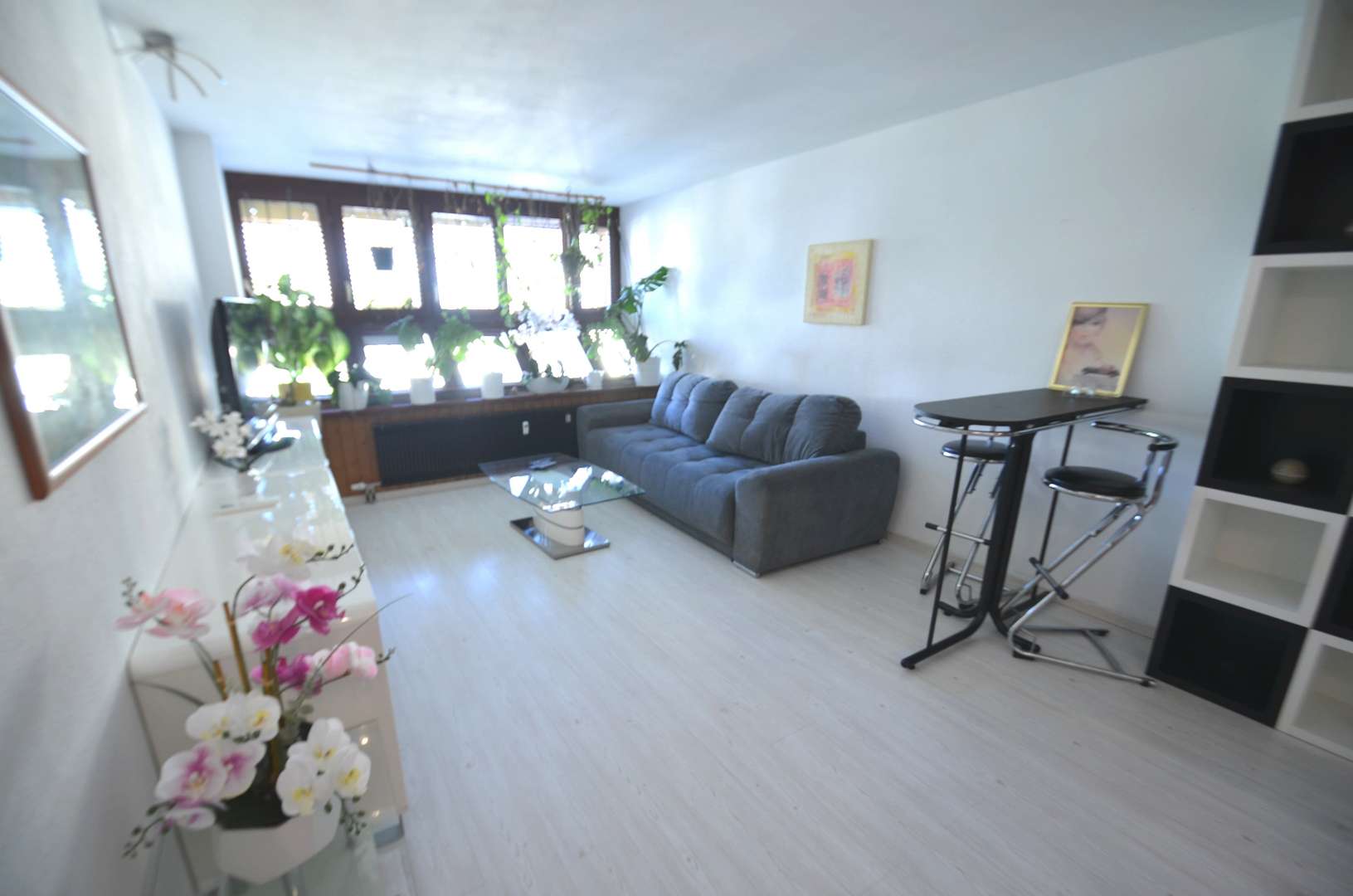 Wohn-/ Essbereich - Etagenwohnung in 71032 Böblingen mit 53m² kaufen