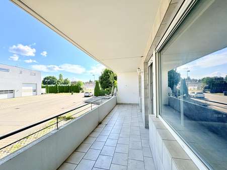 Balkon Balkon - Erdgeschosswohnung in 71155 Altdorf mit 91m² kaufen