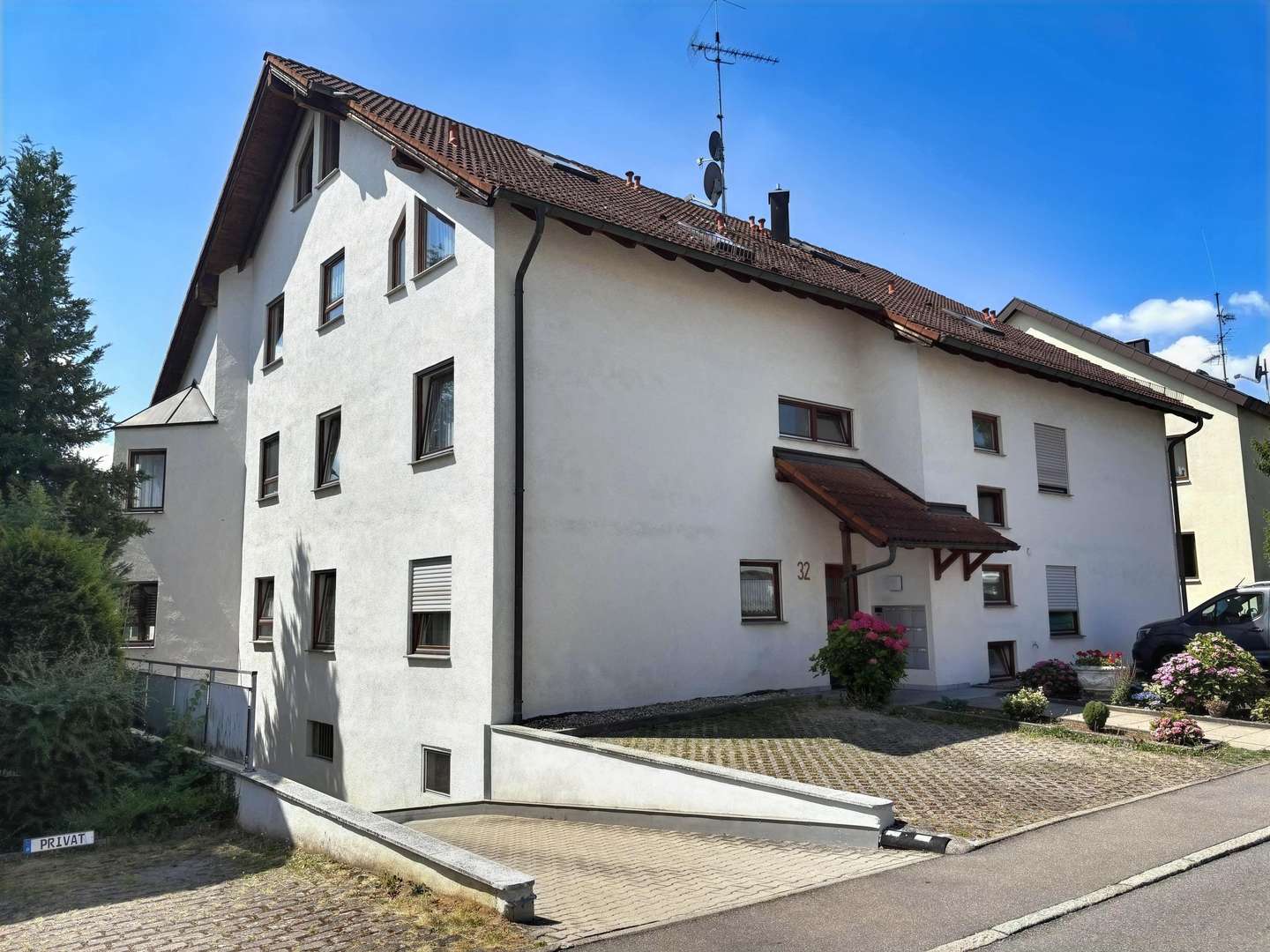 Hausansicht - Etagenwohnung in 71065 Sindelfingen mit 85m² kaufen