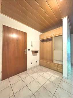 Diele / Garderobe - Erdgeschosswohnung in 71034 Böblingen mit 94m² kaufen