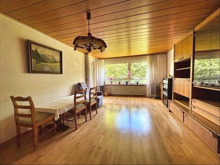 Wohnzimmer Wohnzimmer - Erdgeschosswohnung in 71034 Böblingen mit 94m² kaufen