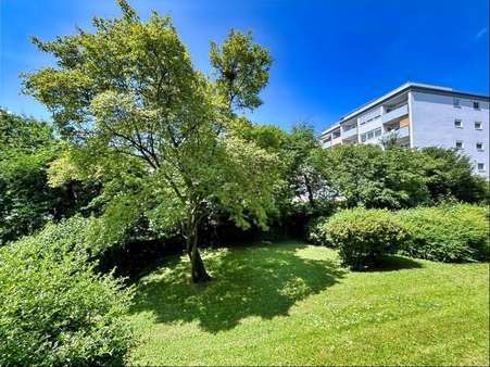 Ausblick Balkon Ausblick Balkon - Erdgeschosswohnung in 71034 Böblingen mit 94m² kaufen
