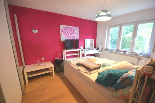 Schlafzimmer - Erdgeschosswohnung in 71034 Böblingen mit 61m² kaufen