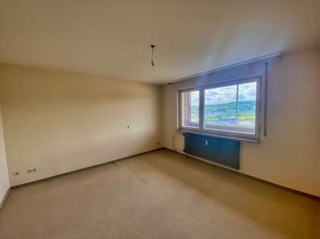 Schlafzimmer - Etagenwohnung in 71229 Leonberg mit 125m² kaufen