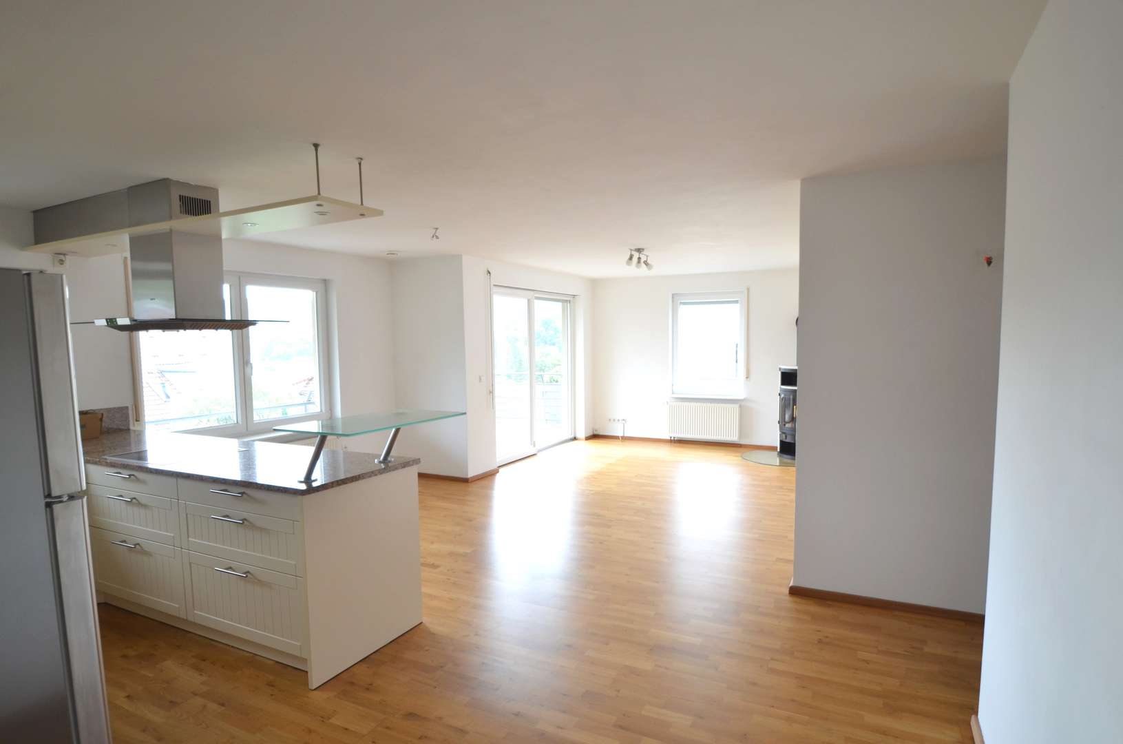 Wohn-/Essbereich Wohn-/Essbereich - Etagenwohnung in 71111 Waldenbuch mit 95m² kaufen