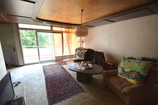 Wohnzimmer - Etagenwohnung in 71032 Böblingen mit 124m² kaufen
