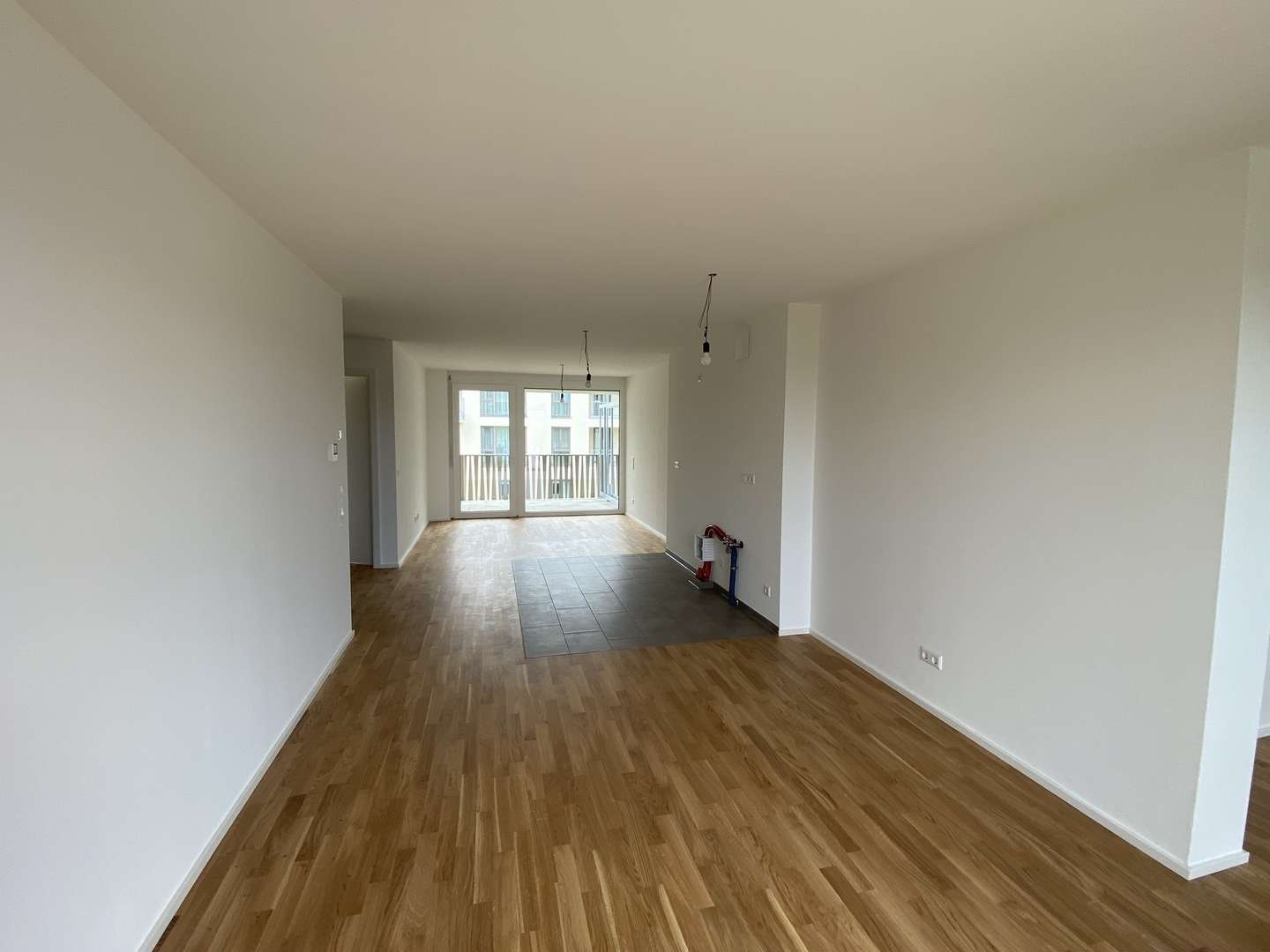 Wohnzimmer Wohnzimmer - Etagenwohnung in 72108 Rottenburg mit 81m² mieten