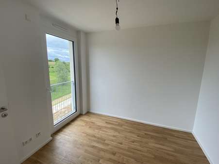 Zimmer Zimmer - Etagenwohnung in 72108 Rottenburg mit 81m² mieten