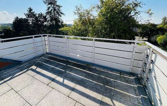 Blick vom Südbalkon Blick vom Südbalkon - Etagenwohnung in 71083 Herrenberg mit 77m² kaufen