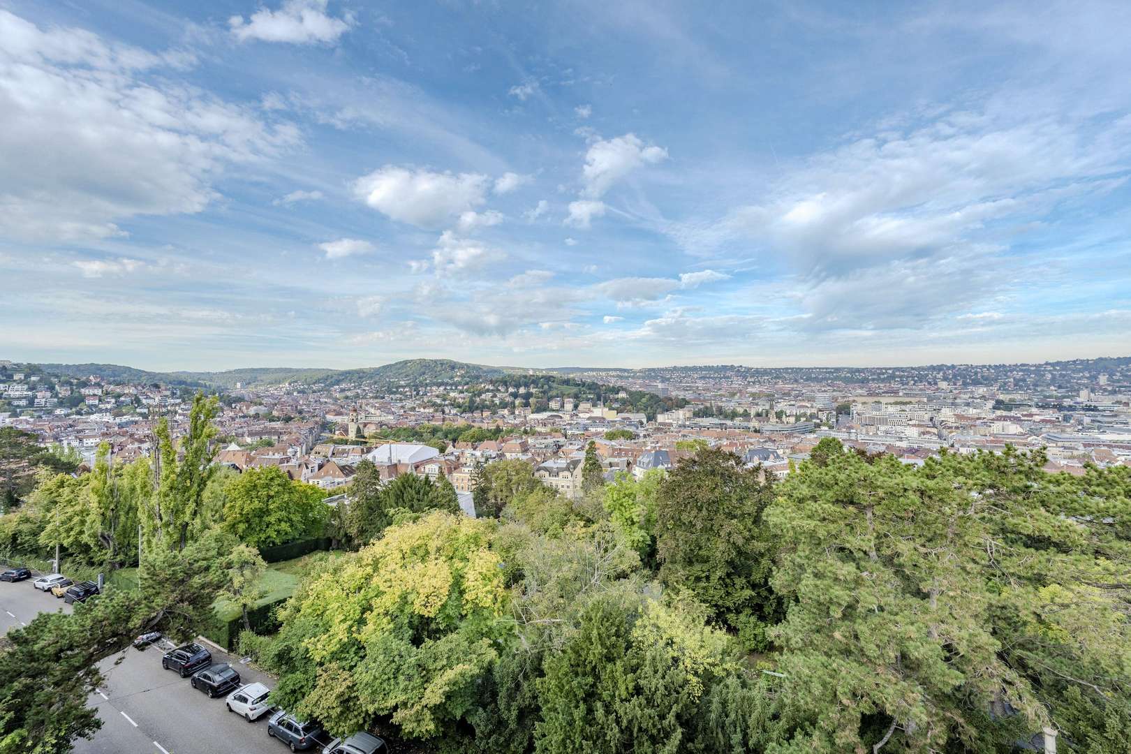 Ausblick / Fernsicht Ausblick / Fernsicht - Maisonette-Wohnung in 70180 Stuttgart mit 137m² kaufen