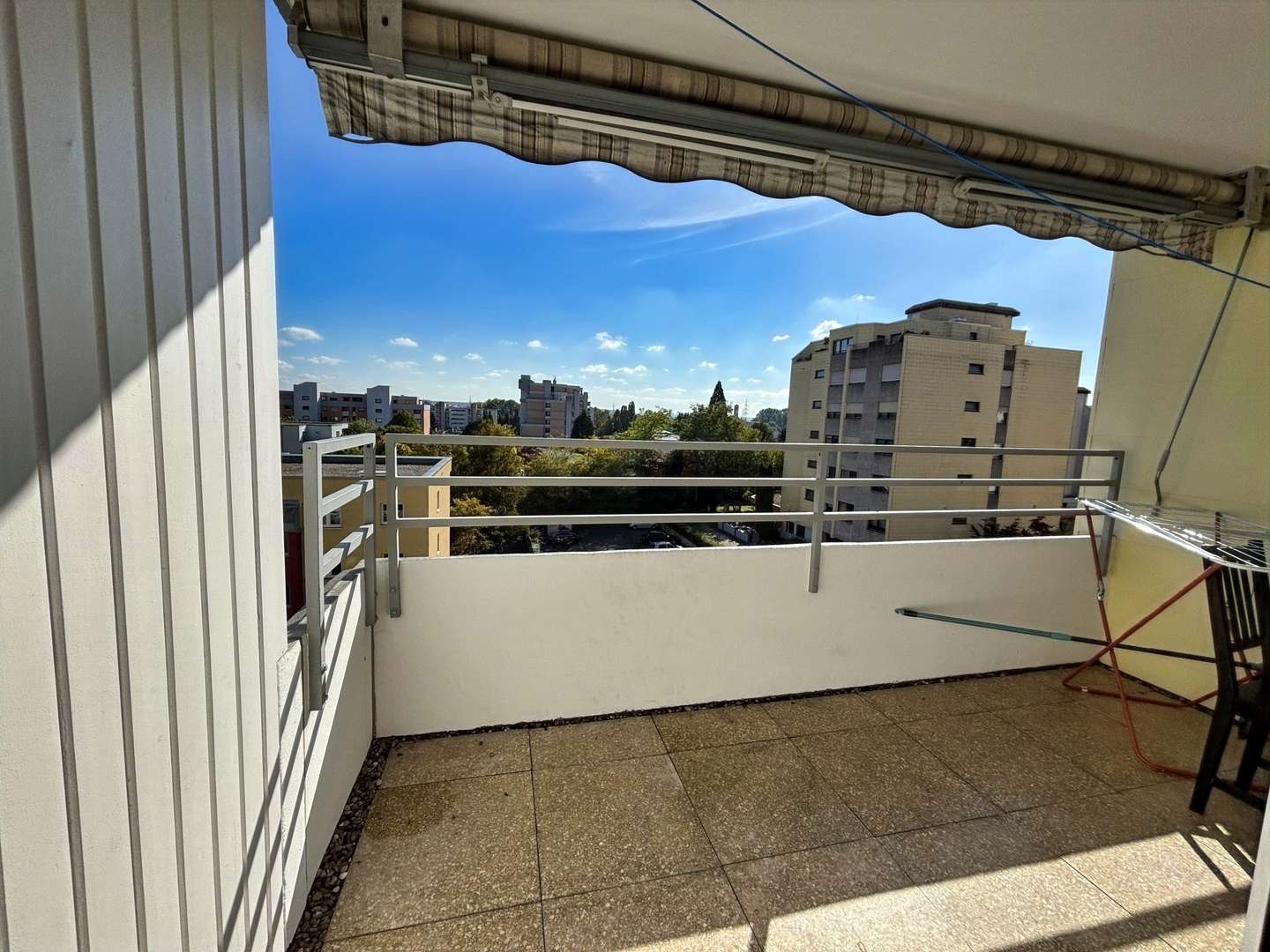 Südbalkon Südbalkon - Etagenwohnung in 71067 Sindelfingen mit 100m² kaufen