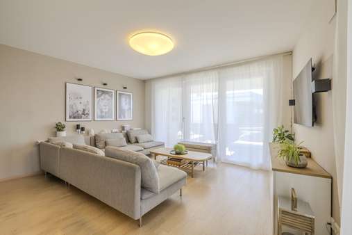 Wohnzimmer Wohnzimmer - Etagenwohnung in 71229 Leonberg mit 100m² kaufen