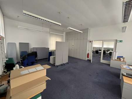 Bürofläche - Büro in 71083 Herrenberg mit 420m² mieten