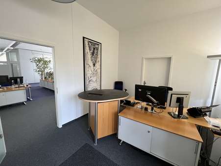 Eingangsbereich/Empfang - Büro in 71083 Herrenberg mit 420m² mieten