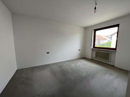 Schlafzimmer OG - Reihenmittelhaus in 71229 Leonberg mit 126m² kaufen