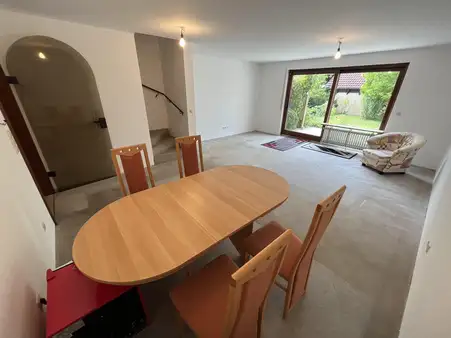 Reihenhaus in bester Lage des Ezachs
