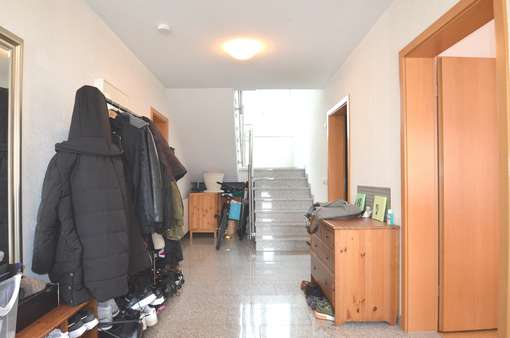 Eingangsbereich - Einfamilienhaus in 71106 Magstadt mit 170m² kaufen