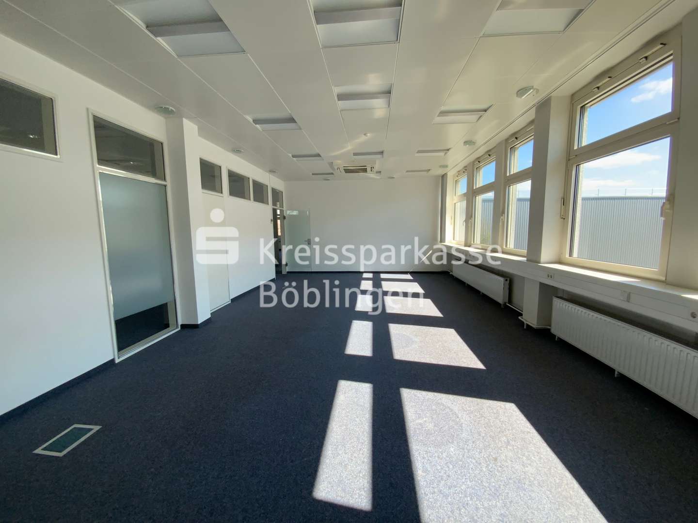Besprechungsraum - Büro in 71063 Sindelfingen mit 650m² mieten